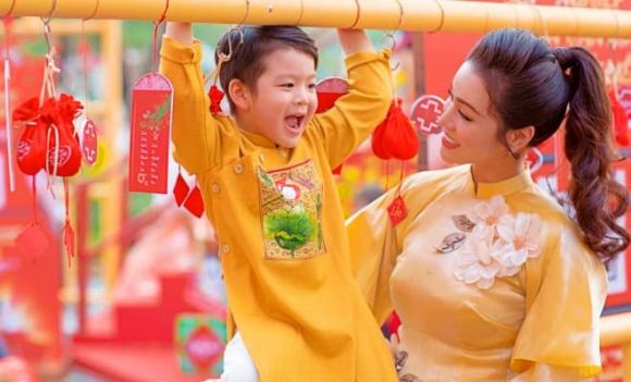 Tết Nguyên Đán, năm Ất Tỵ, tiền tiết kiệm, hạn chế chi 5 khoản này ngày tết