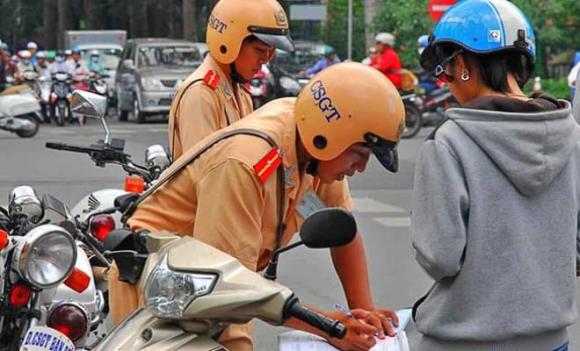 vi phạm giao thông, đấu giá biển số xe, báo tin vi phạm giao thông