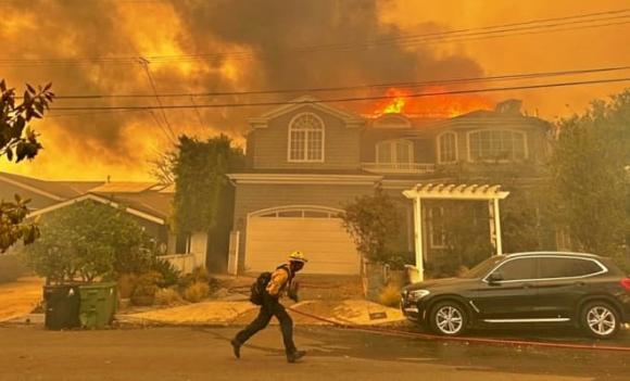 cháy rừng ở Los Angeles, thiệt mạng, thiêu rụi nhà cửa, ngôi sao nổi tiếng, sao Hollywood