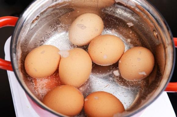 luộc trứng, dạy nấu ăn