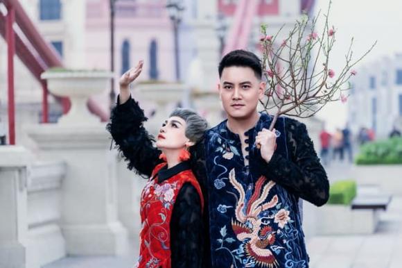 ngoc-khue-mot-doc-ban-trong-ky-nguyen-moi (1).jpeg 0 Ngọc Khuê, Dạo chơi