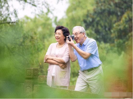 đi du lịch, người già