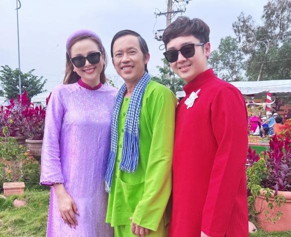 Sao Việt 24/1, tin sao việt mới nhất, Hoài Linh, Nhật Kim Anh