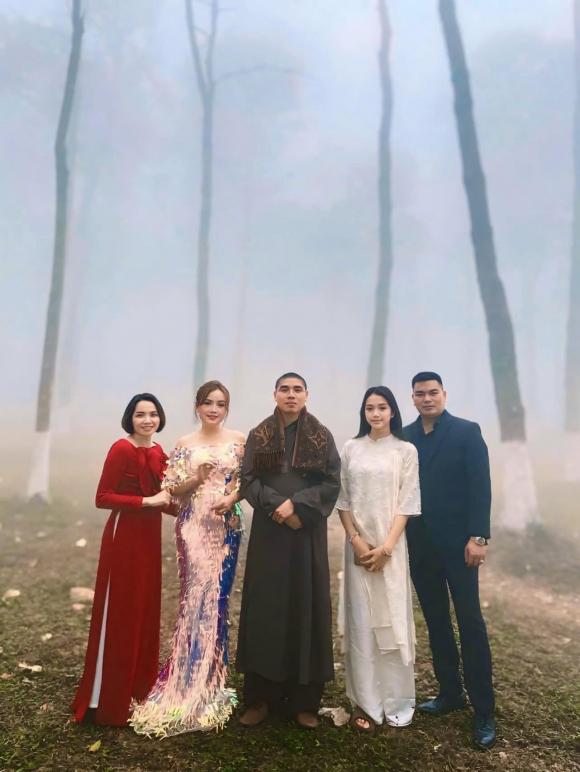 Sao Việt 24/1, tin sao việt mới nhất, Hoài Linh, Nhật Kim Anh