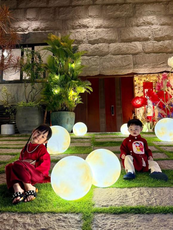 nữ ca sĩ đàm thu trang,doanh nhân cường đô la,sao Việt