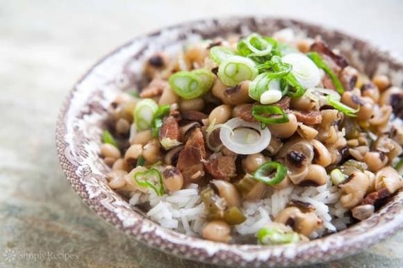 các nước ăn gì vào ngày mùng 1 Tết