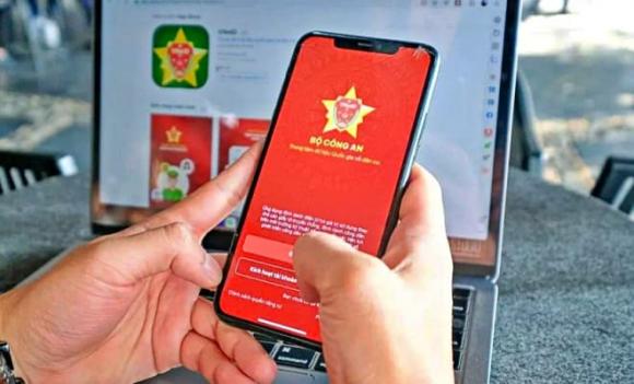 VNeID, Tết Ất Tỵ 2025, Ứng dụng VNeID 2.1.15
