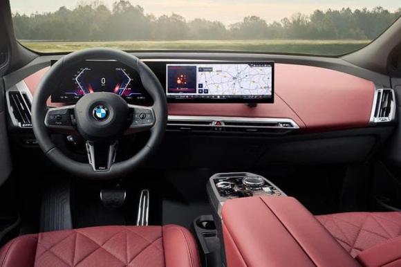 BMW iX, xe hơi