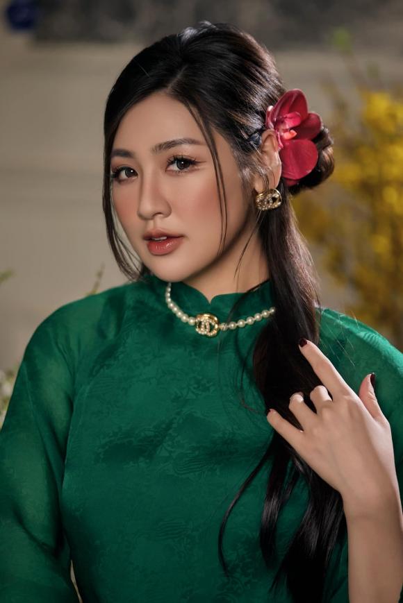 Sao Việt 1/2, tin sao việt mới nhất