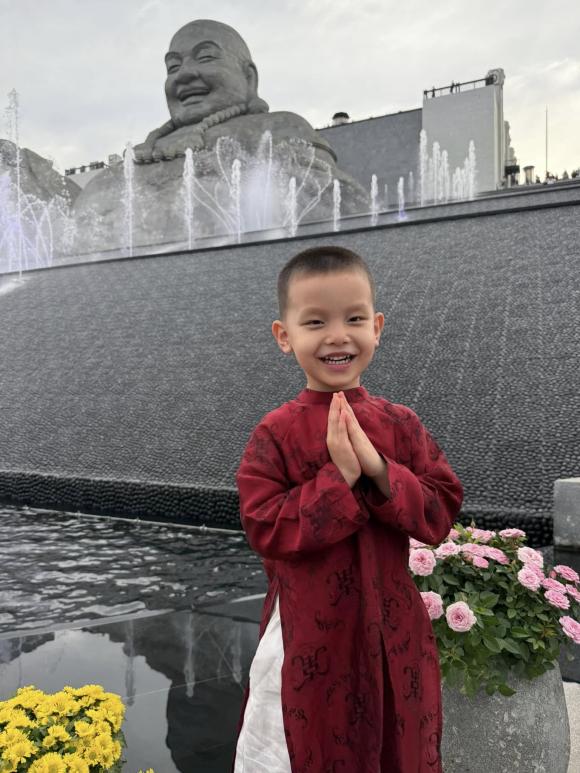 Sao việt hôm nay, tin sao việt 2/2