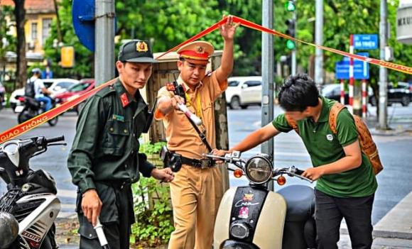 học sinh, vi phạm giao thông, giao xe cho người chưa đủ tuổi
