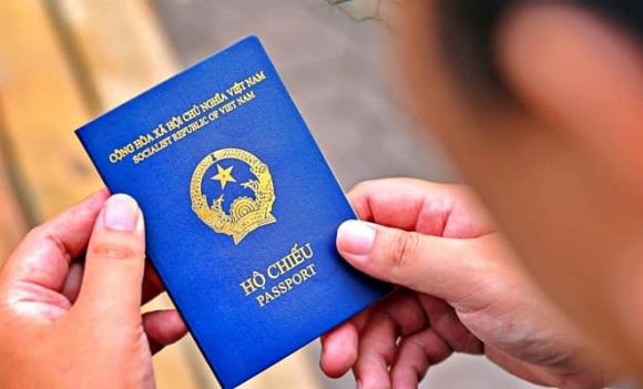 cấp hộ chiếu, Luật Xuất nhập cảnh