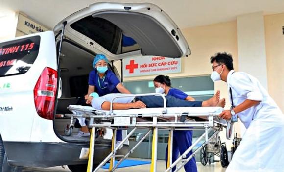 Lái xe gây tai nạn, tự ý chở nạn nhân đi cấp cứu
