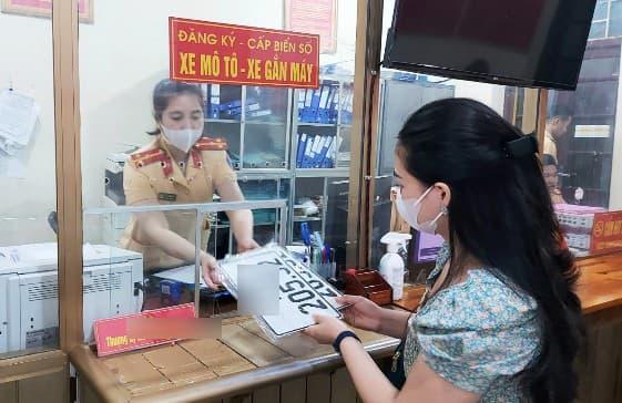 bán xe, cho xe, giữ lại biển số xe, kiến thức 