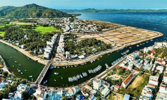 thị xã lên thành phố