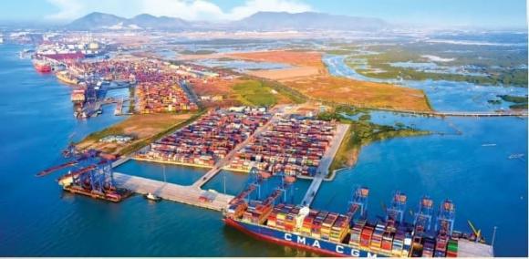 Thị xã, thị xã có cảng biển sâu nhất, Phú Mỹ