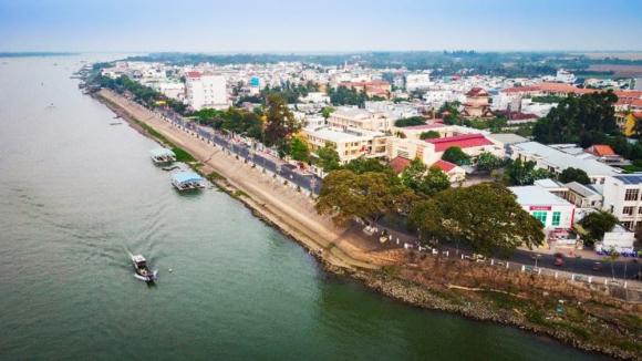 thị xã ở các tỉnh miền Nam sẽ lên thành phố 