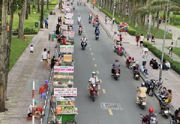 Sử dụng lòng đường trái phép để kinh doanh ăn uống