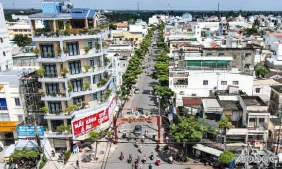 thị xã ở các tỉnh miền Nam sẽ lên thành phố 