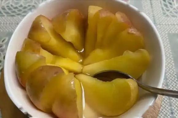 quả táo, ăn táo, táo hấp