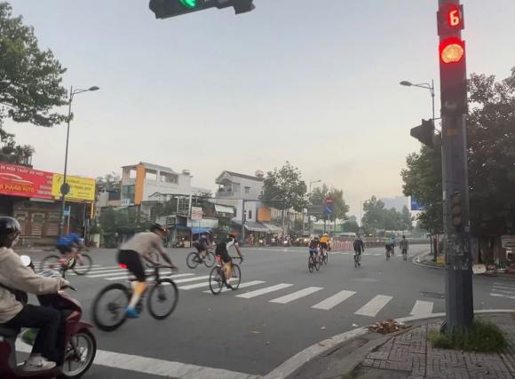 Nghị định 168, Xe đạp vượt đèn đỏ bị phạt bao nhiêu tiền