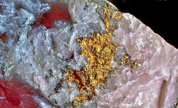 Trung Quốc, Quốc gia láng giềng Việt Nam, mỏ vàng