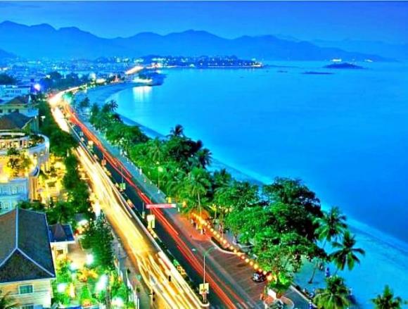 Khánh Hòa, Tỉnh có đường bờ biển dài nhất Việt Nam,  Alexandre Yersin,  Nha Trang