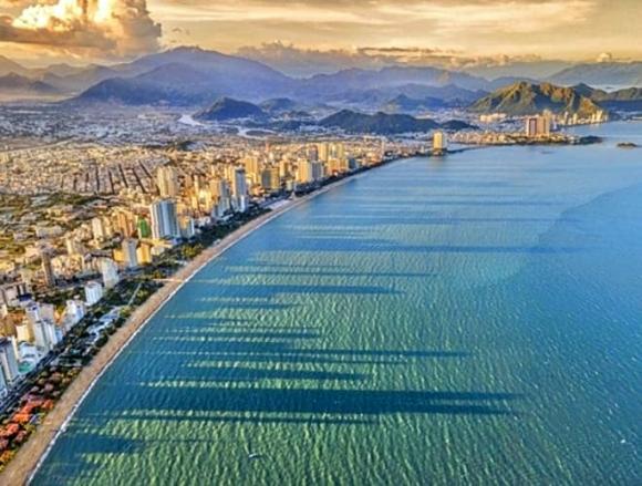 Khánh Hòa, Tỉnh có đường bờ biển dài nhất Việt Nam,  Alexandre Yersin,  Nha Trang