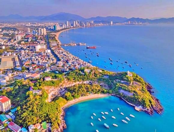 Khánh Hòa, Tỉnh có đường bờ biển dài nhất Việt Nam,  Alexandre Yersin,  Nha Trang