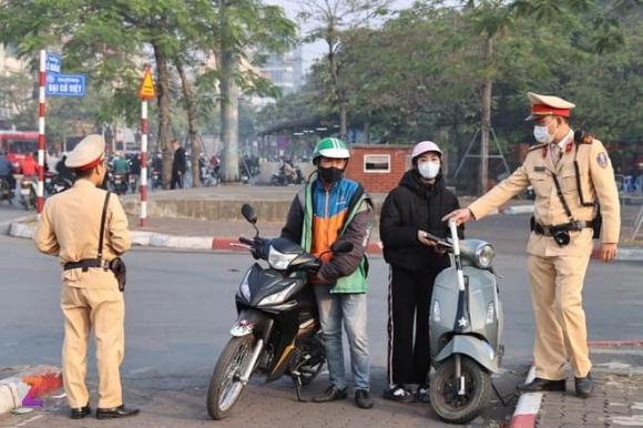 Dừng xe, đỗ xe, dừng xe sai quy định, vi phạm giao thông