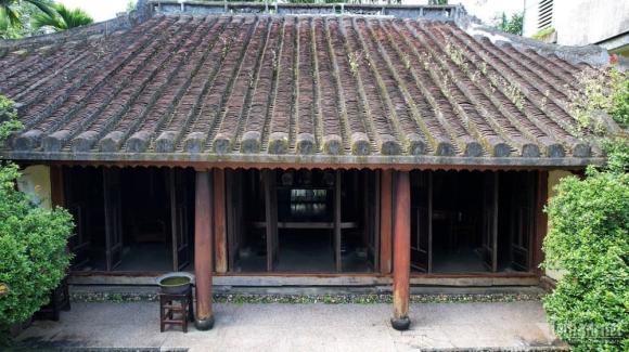 Căn nhà cổ 200 tuổi, ngôi nhà cổ bằng gỗ mít