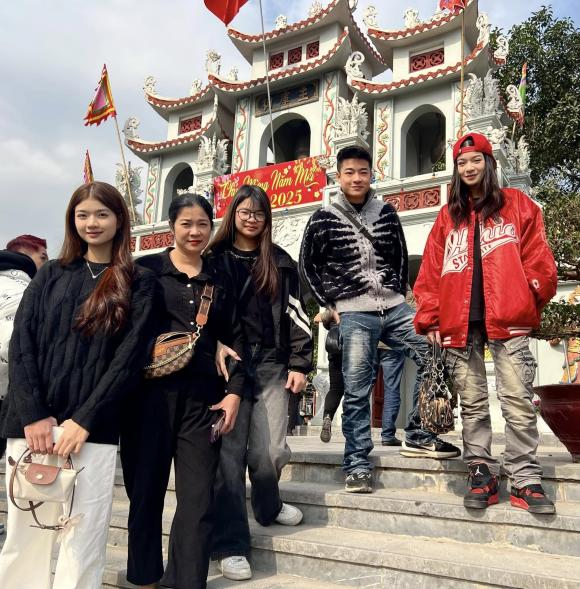 Sao Việt 15/2, tin sao việt mới nhất