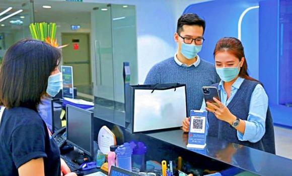 Ngân hàng TMCP Ngoại thương Việt Nam, Vietcombank, trường hợp ngừng giao dịch, rút tiền, NHĐT