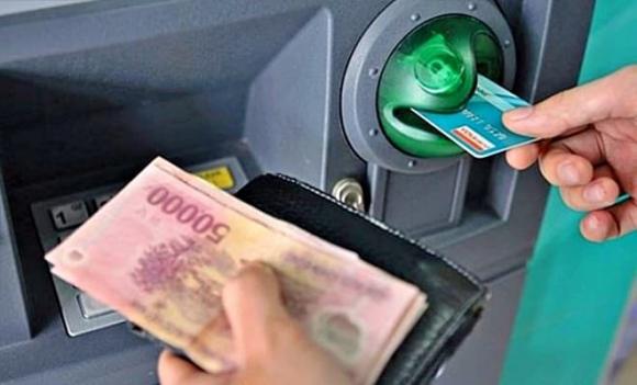 hạn mức rút tiền qua thẻ ATM, rút tiền tối đa, thẻ ATM