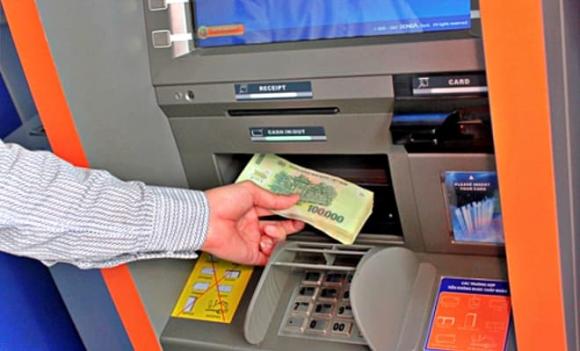 hạn mức rút tiền qua thẻ ATM, rút tiền tối đa, thẻ ATM