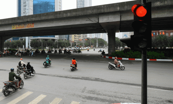 Nghị định 168, Mức phạt xe máy đè vạch dừng đèn đỏ