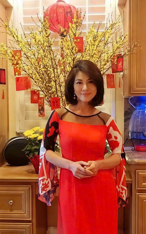 ca sĩ Hồ Lệ Thu, sao Việt