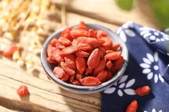 tuổi trung niên, kỷ tử, thực phẩm tốt cho sức khỏe