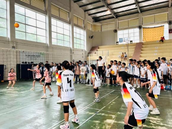 Thị xã duy nhất Việt Nam lên thành phố rồi lại xuống thị xã, thị xã sơn tây