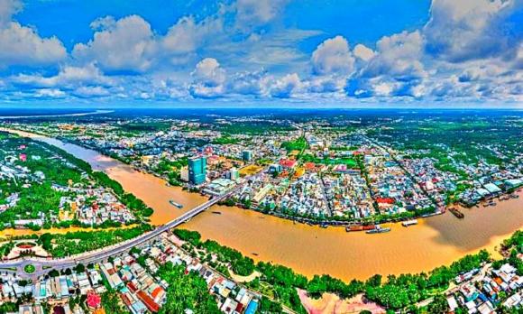 nữ tình báo Công Thị Nghĩa, Hoa hậu Việt Nam đầu tiên