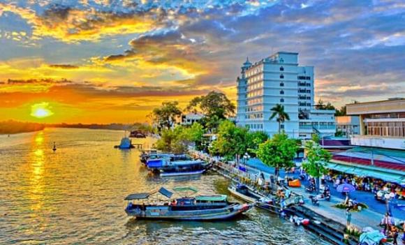 Sông Tiền, sông Ba Lai, sông Hàm Luông, sông Cổ Chiên, tỉnh bao bọc bởi 4 con sông, Bến Tre