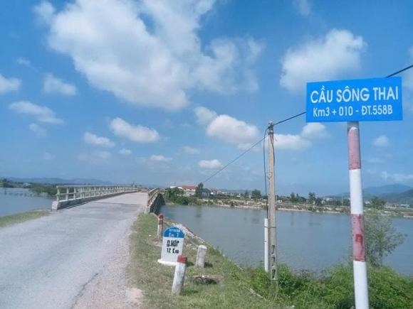 Tỉnh hẹp nhất Việt Nam, cầu Sông Thai 