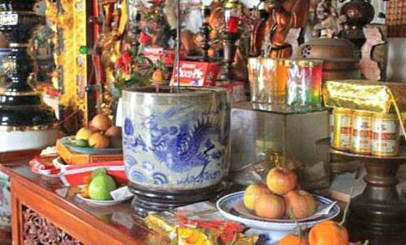 bát hương, dấu hiệu bát hương bất thường, phong thuỷ