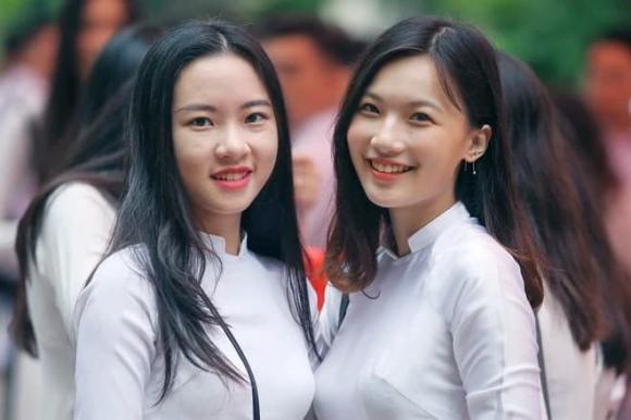 Miễn học phí, học sinh