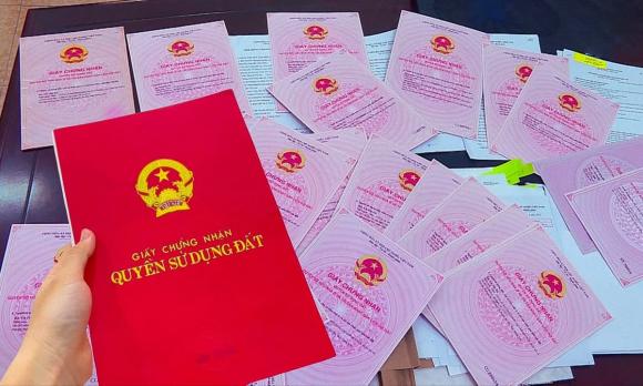 Làm sổ đỏ trong năm 2025, luật đất đai 2024