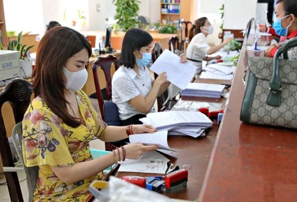 Công chức, viên chức, tăng lương, hưởng thêm lương