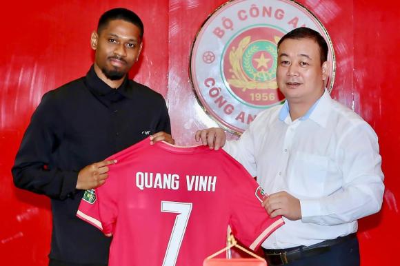 Jason Pendant Quang Vinh
