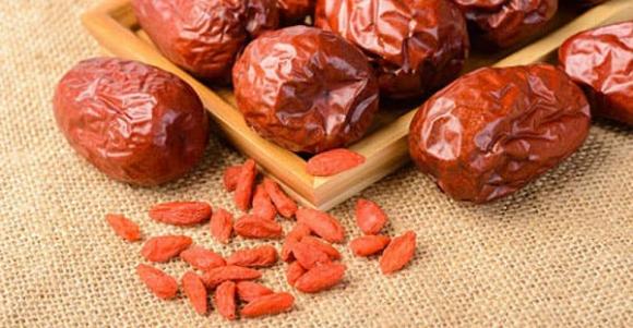 táo đỏ, trà táo đỏ, món ngon mỗi ngày