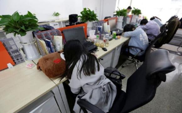 Người ngủ trưa và không ngủ trưa 
