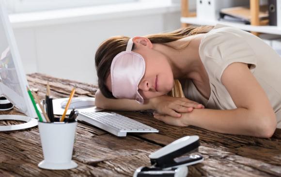 Người ngủ trưa và không ngủ trưa 
